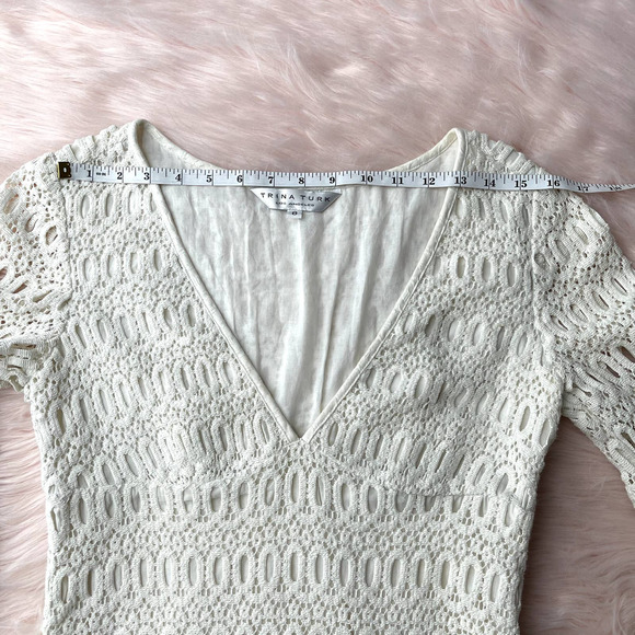 TRINA TURK Off White Cotton Eyelet Crochet Sheath Dress - Size 8 - Picture 9 of 14